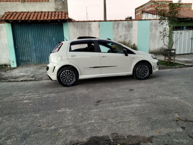 Punto blackmotion 1.8 automático 2014