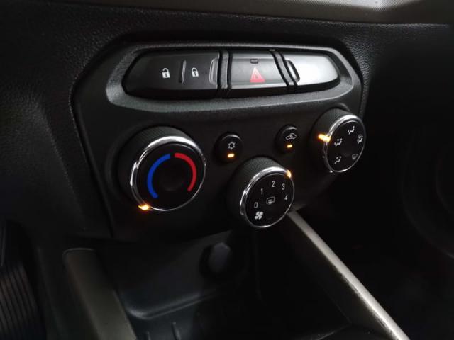 CHEVROLET PRISMA 1.0 MT LT - Foto 17