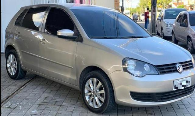 Vw polo hatch 12/2013 1.6 completo! - Foto 2