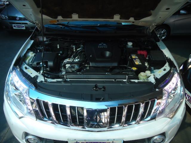 Triton Hpe top aut 2.3 4x4 - Foto 7