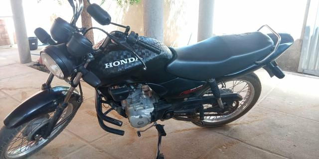 Vendo ou troco por pop ou moto do meu interesse