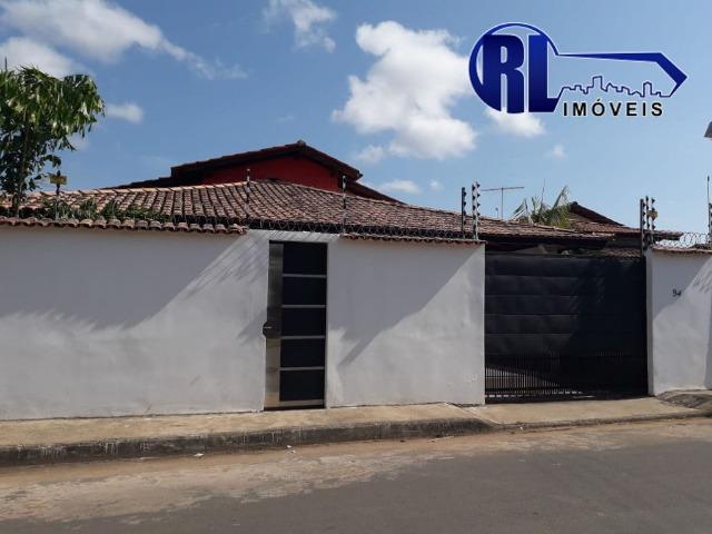 Aluga-se uma excelente residência no Cinturão Verde
