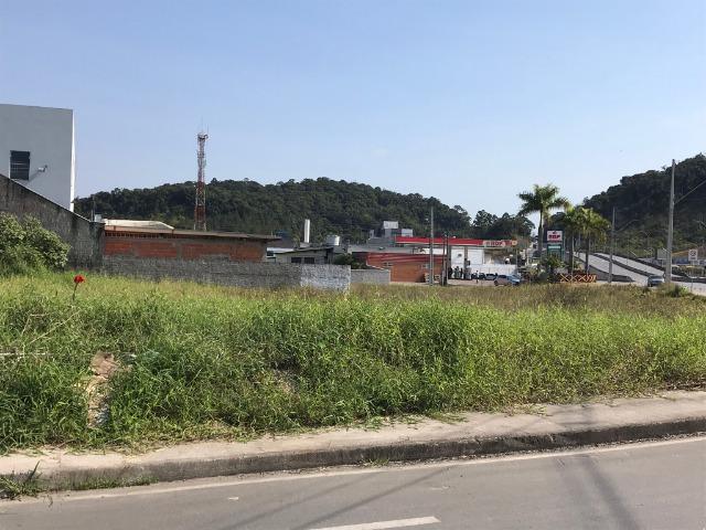 Terreno com excelente localização próximo ao Aeroporto de Joinville - Foto 6