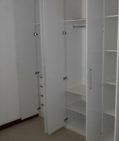 Vende-se Casa Duplex na 3 de Maio - Foto 3
