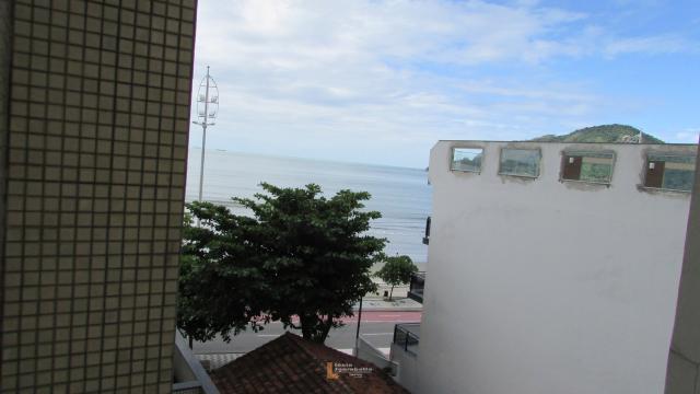 Ed. Frente Mar, Apartamento Fundos
