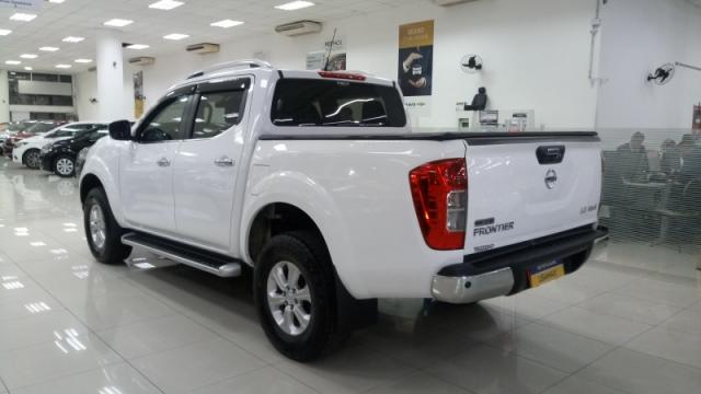 NISSAN FRONTIER 2.3 16V TURBO DIESEL LE CD 4X4 AUTOMATICO. - Foto 3
