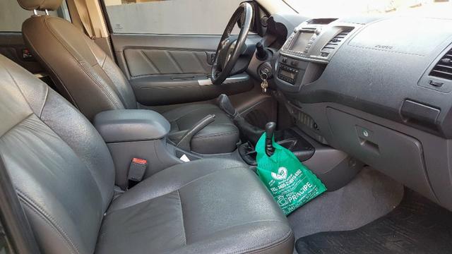 Toyota Hilux Caminhonete 3.0 4p 4x4 Srv Turbo Diesel CD - Foto 5