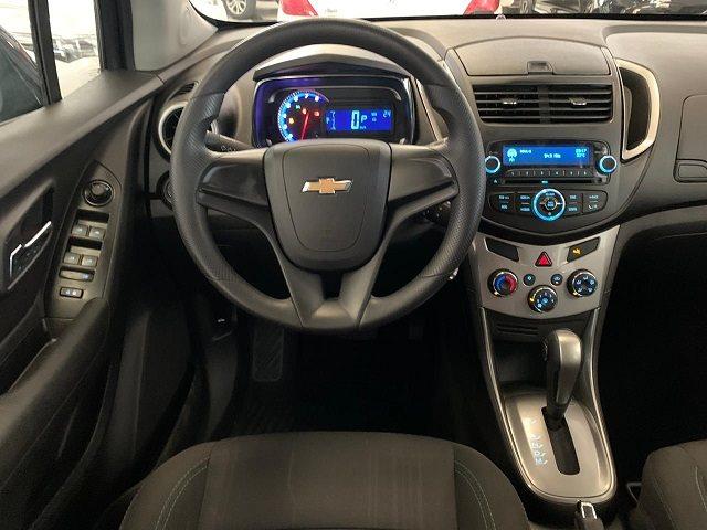 Tracker 2016 Automático 1.8 LT 4X2 Flex Baixo Km - Foto 9