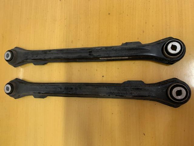 Braço suspençao traseira jeep renegade original cada lado 150 reais