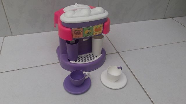 Brinquedo de máquina de suco e cafeteira