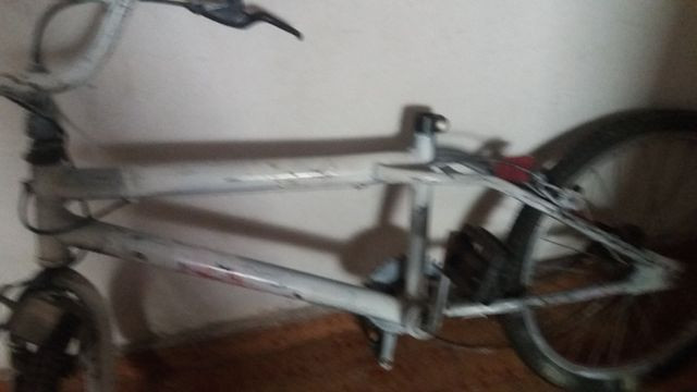 Bicicleta bandeirante antiga projema aro 20 sem Banco - Foto 4
