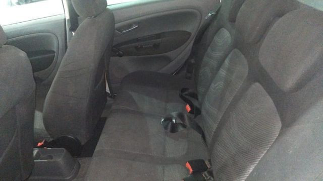 Punto ELX 1.4 Completo - Foto 10