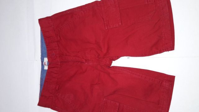 Bermuda Infantil Levi's Original . Vermelha 4 a 6 anos -Em Ótimo Estado