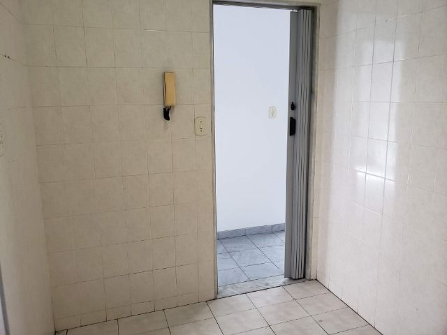 Apartamento 2 Quartos Elevador e Porteiro 24h Cascadura - Foto 2