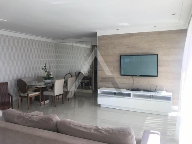 Apartamento mobiliado, nascente, andar alto 4 quartos em Patamares/Salvador-BA - Foto 2