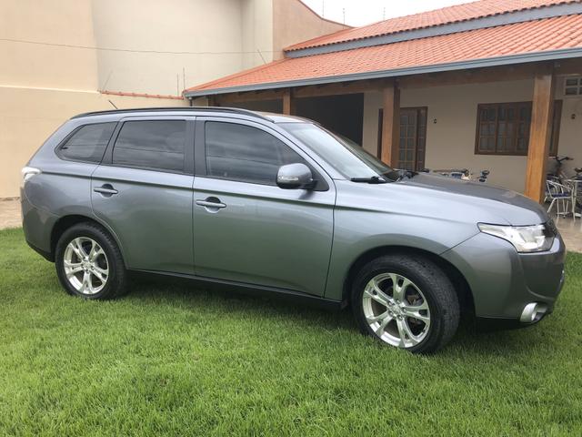 Outlander 2.0 2014 completíssimo - Foto 12