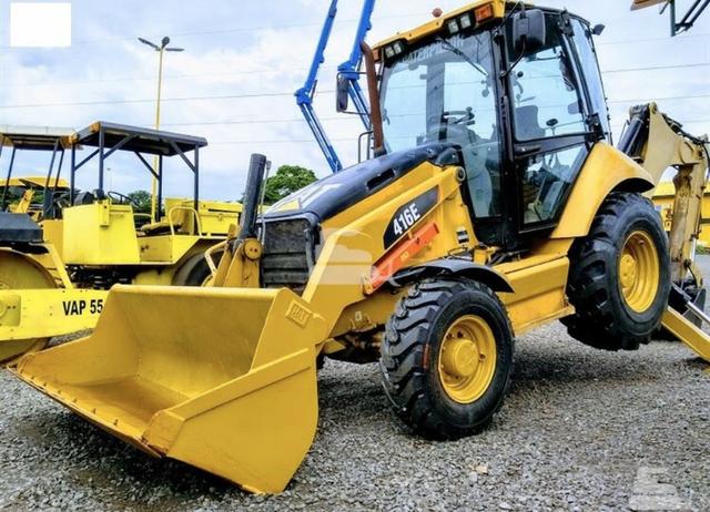 Retroescavadeira cat 416e 20154x4 (Parcellamos)