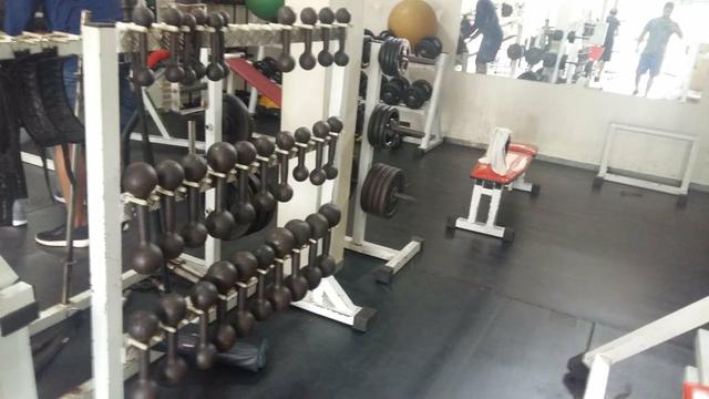 Vendo todos aparelhos de musculação - Foto 4