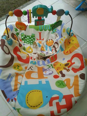 Cadeirinha infantil Fisher-Price Musical e Vibratória - Foto 2