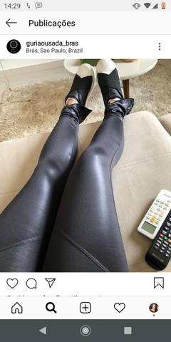 Calça skinny zíper