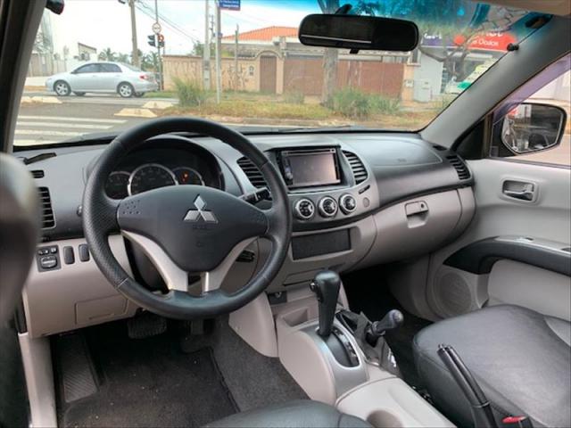 Mitsubishi L200 Triton 3.2 Hpe 4x4 cd 16v Turbo in - Foto 5