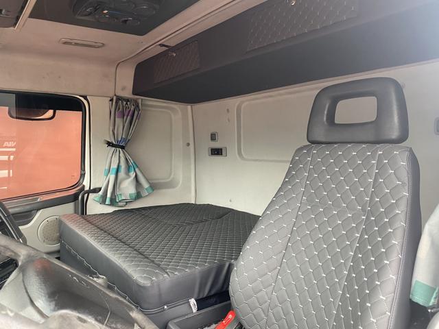Vendo Volvo FH 400 4x2 toco ano 2009 Com Ar Condicionado - Foto 8