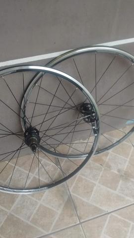 Otimo par de rodas Vicini pra speed 11 vel1490 kg! - Foto 2