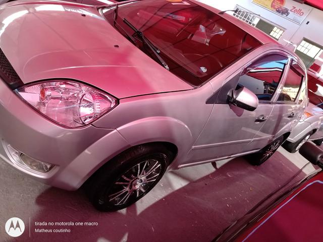 Ford fiesta sedan 2007 - Foto 3
