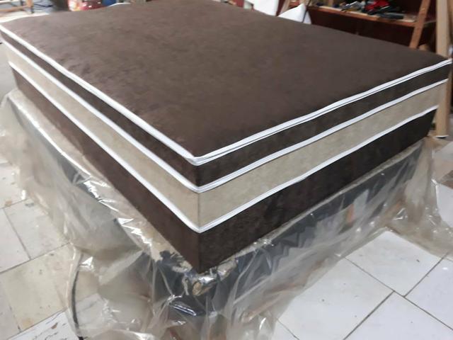 Box marrom
