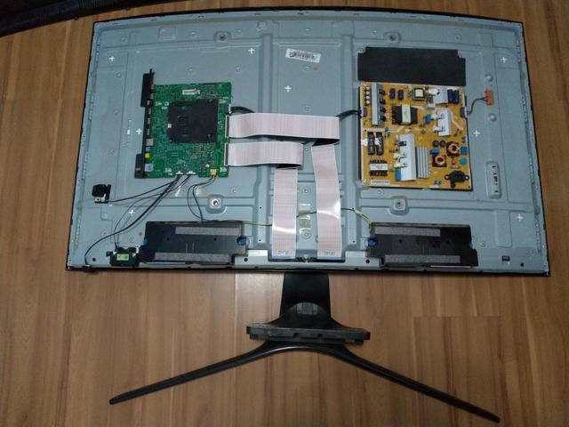 Tv Samsung Un49ku6300g (com Defeito) - Foto 3