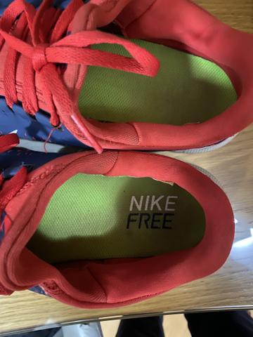 Tênis NIKE FREE