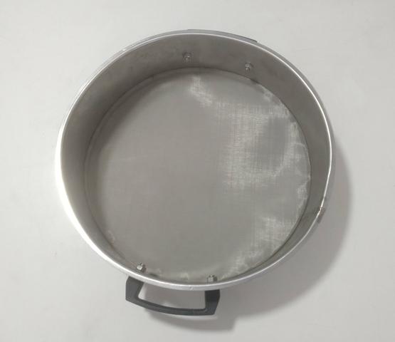 Peneira em aço inox
