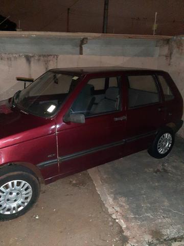 Uno 1995 4 portas - Foto 2