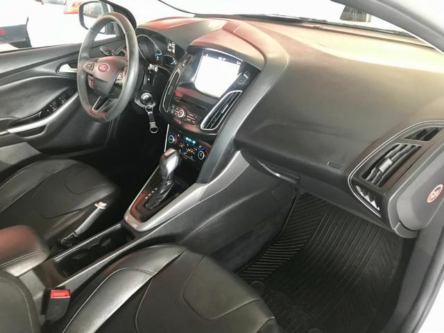 Focus Hatch 2.0 SE Plus 2018 Branco Garantia de Fábrica - Foto 10