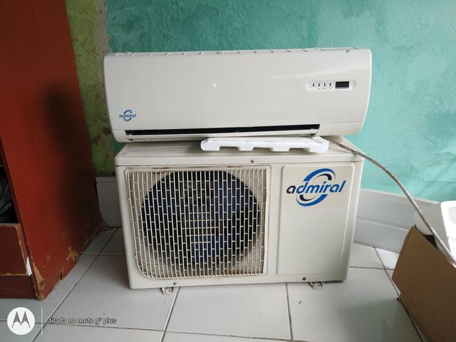 Vende_se um aparelho de ar condicionado