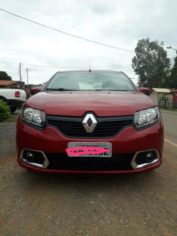 Renault sandero AUTH 1.0
