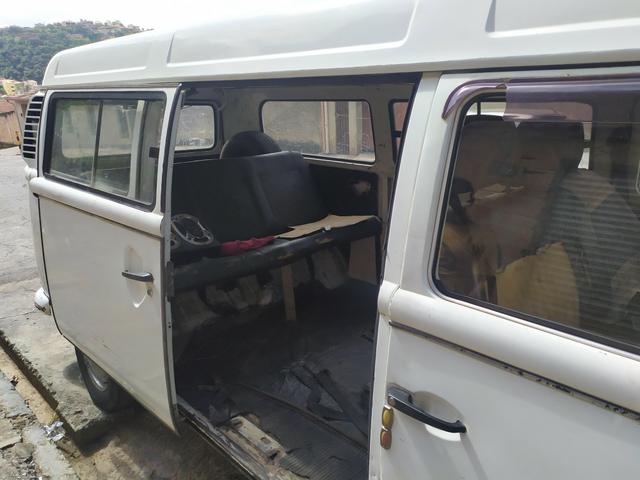 Vende-se kombi - Foto 2