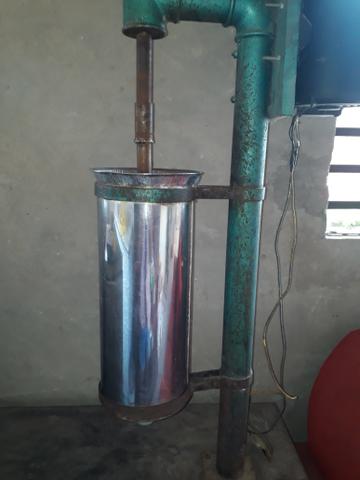Máquina de juçara