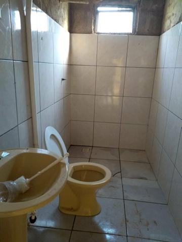 Aluga-se casa com 2 quarto 2 banheiro sala cozinha area serviço atrás telefone * - Foto 3