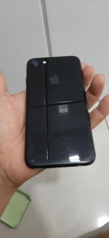 Iphone 7 semi novo 256 GB com nota fiscal e carregador original! - Foto 4