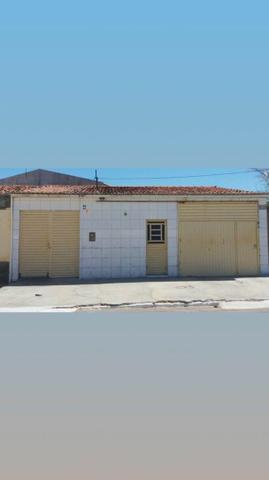Vende-se casa em Ouricuri