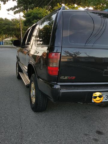 Blazer executive 4x4 v6 98 RARIDADE!