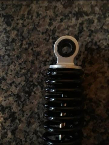 Vendo amortecedor traseiro da Fan 150 - Foto 3