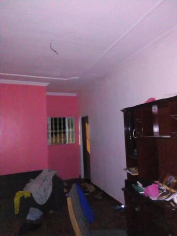 Casa com 3 andares sendo o primeiro um comercio moradia pronta para morar - Foto 2