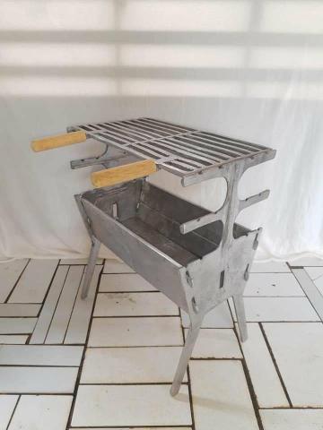 Churrasqueira de alumínio a partir de 125 reais - Foto 2