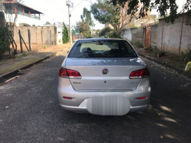 Fiat Siena ELX 1.4 Completo 2010 - Foto 6