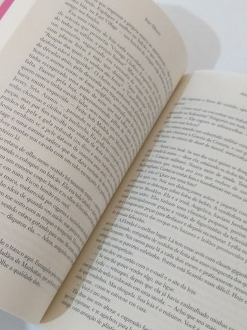 Ainda Sou Eu - Jojo Moyes - Foto 4