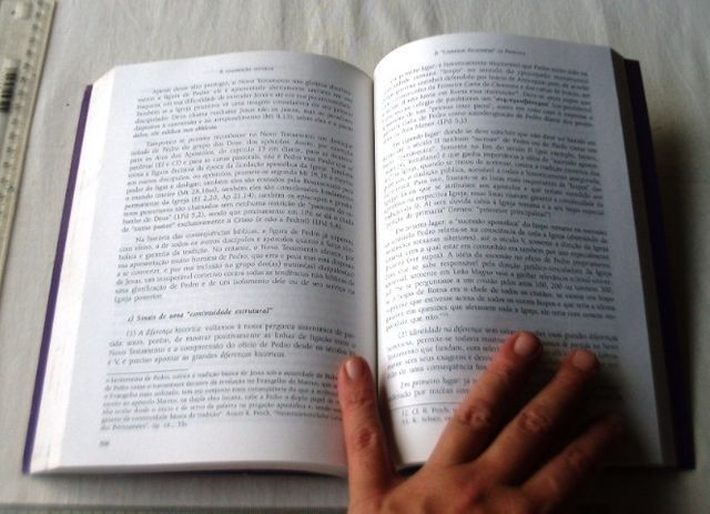 Livro Religioso - A Igreja - Uma Eclesiologia Católica - Medard Kehl - 1997 - Foto 5