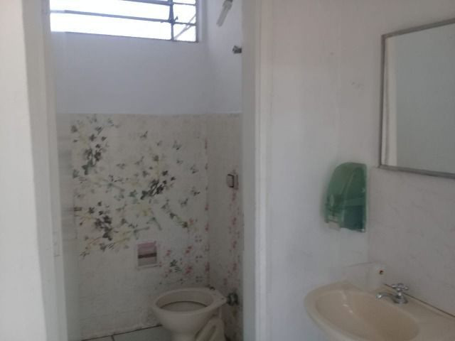 900,00 alugo salão comercial com cozinha - Foto 5