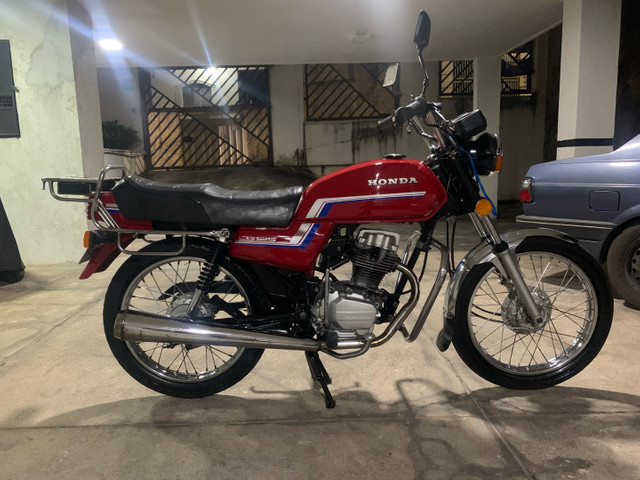 CG 125 ANO 1983